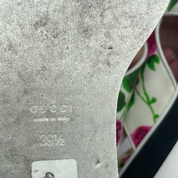 GUCCI Pink Red Rose Floral Sandals Peggy Platforms Striped Sole 39.5 - Picture 8 of 8